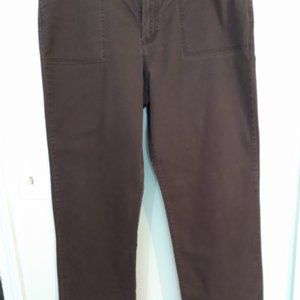 DISCOUNTED SHIPPING on these LADIES PANTS IN GREAT CONDITION!